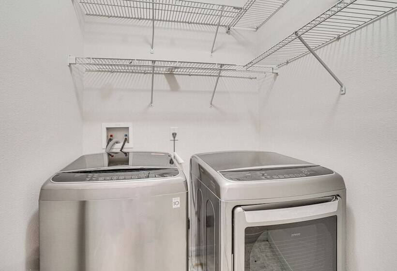 Kissimmee Home W/ Amenity Access: Near Disney!