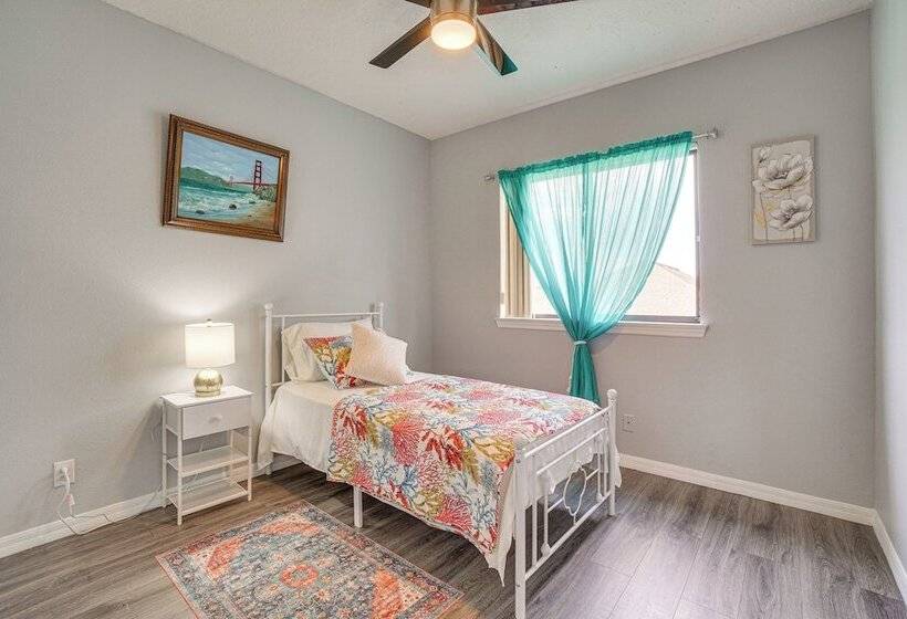 Kissimmee Home W/ Amenity Access: Near Disney!