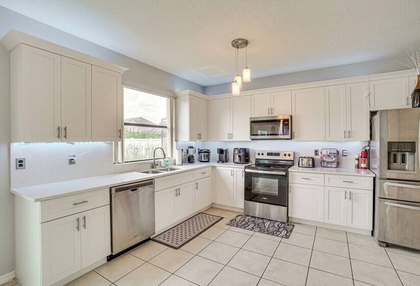 Kissimmee Home W/ Amenity Access: Near Disney!