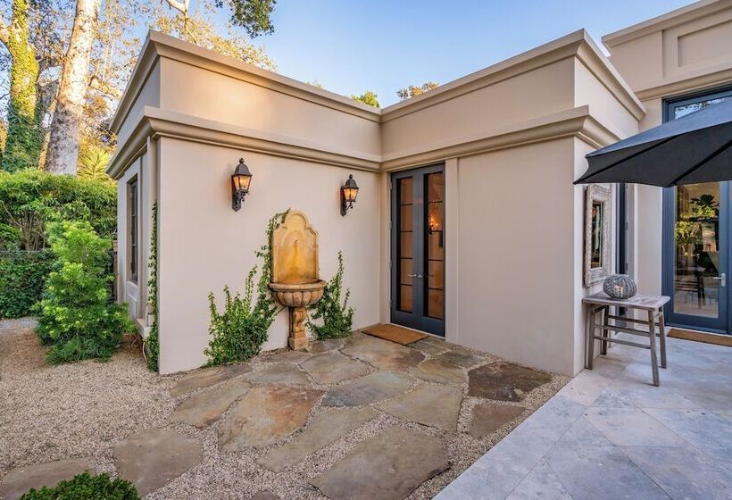 Lavish Montecito Home W/ Hot Tub, Patio & Gardens!