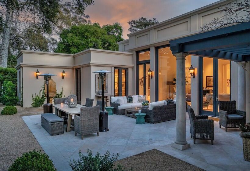 Lavish Montecito Home W/ Hot Tub, Patio & Gardens!
