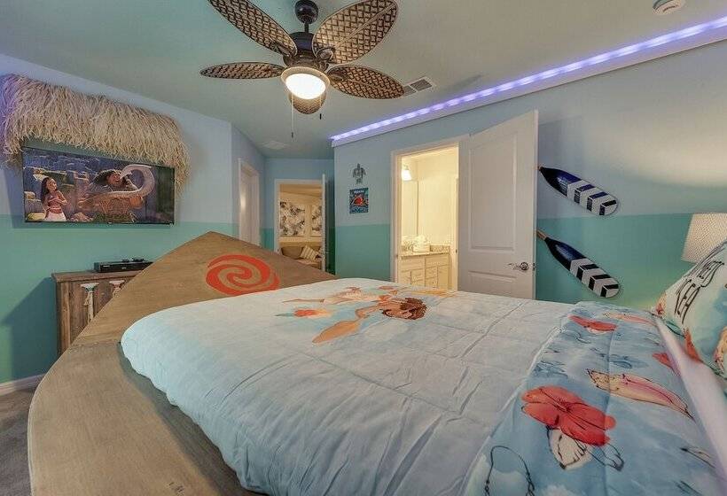 Living Large On Lelani