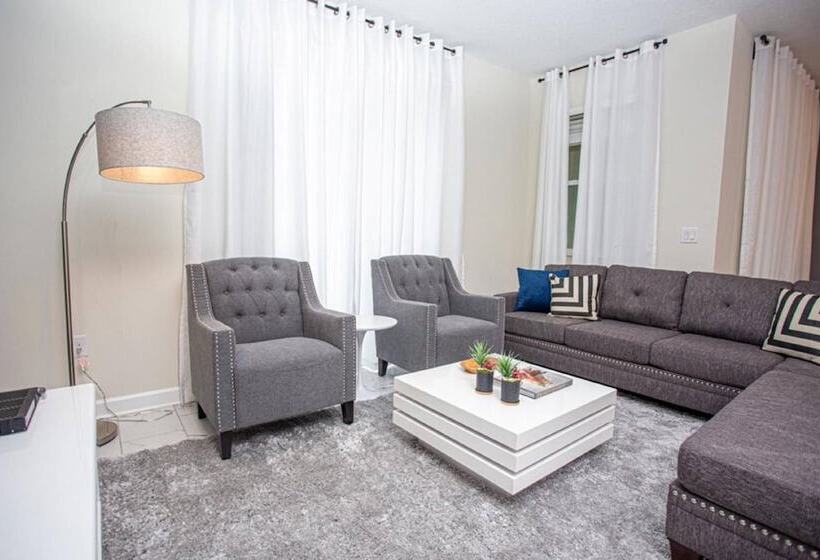 Oasis Vacation Home At Champions Gate Resort 32