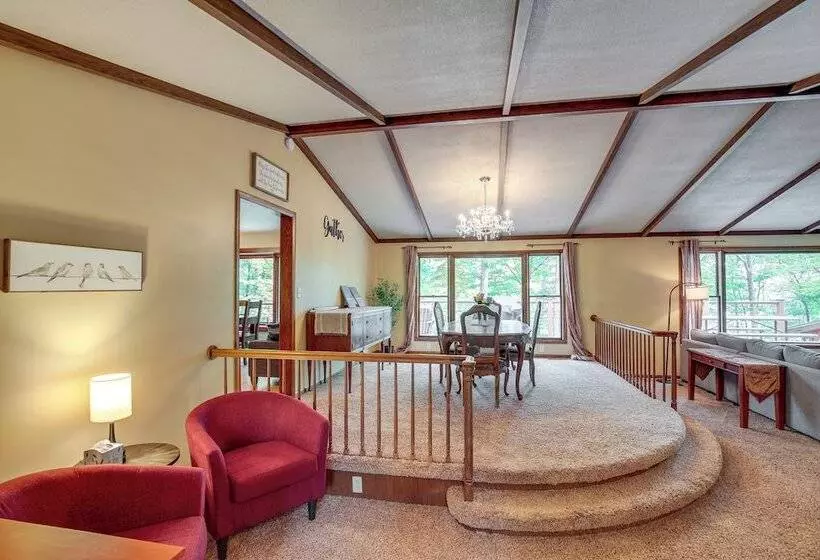 Rhinelander Chain Of Lakes Home W/ River Dock!