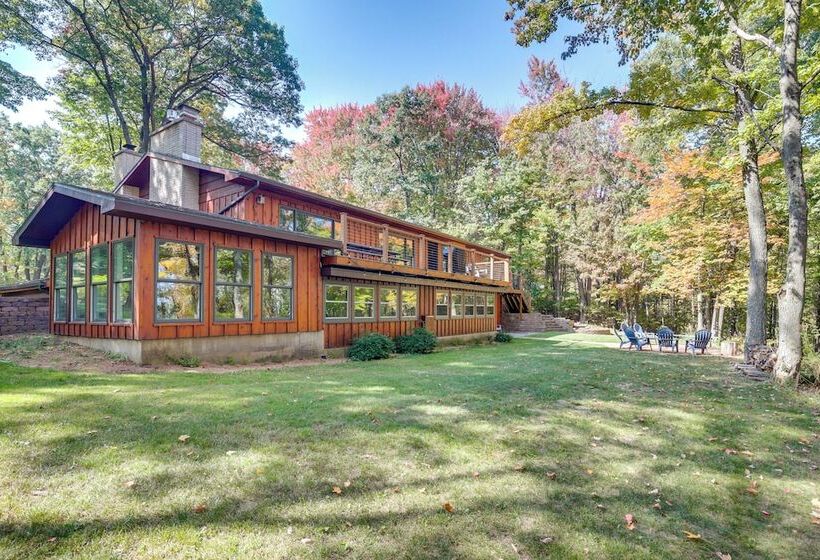 Rhinelander Chain Of Lakes Home W/ River Dock!