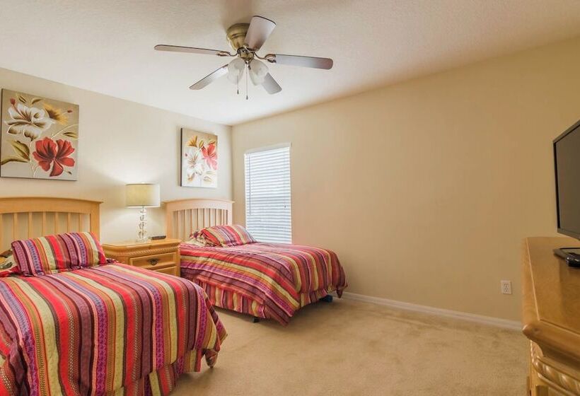 Stephen S Highlands Reserve Villa