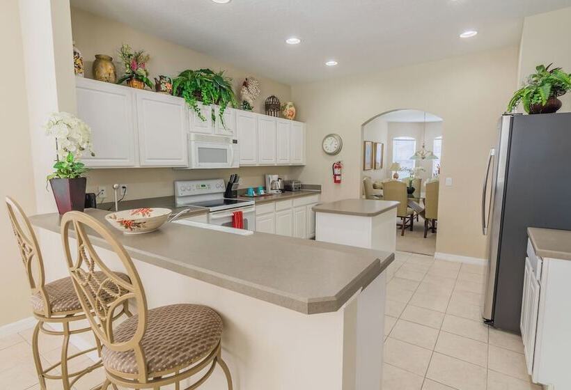 Stephen S Highlands Reserve Villa