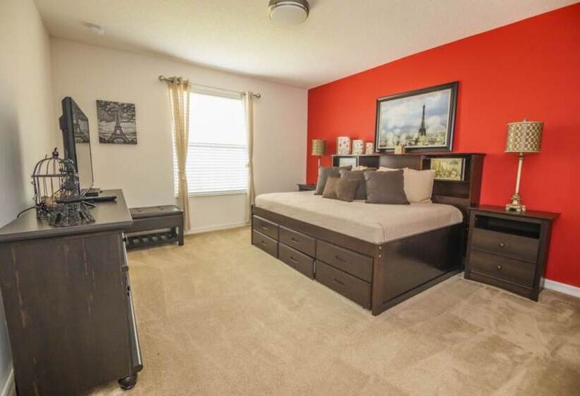 The Stirling Luxury Solterra Vacation Home