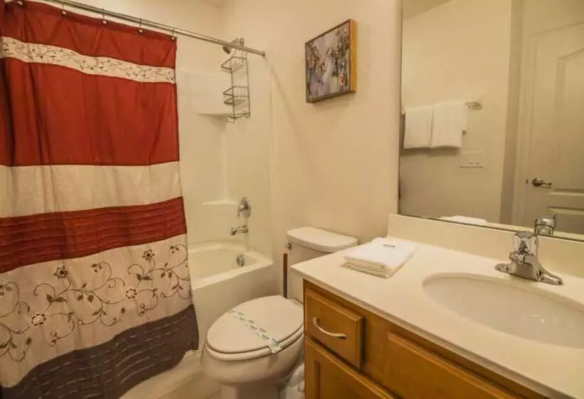 The Stirling Luxury Solterra Vacation Home