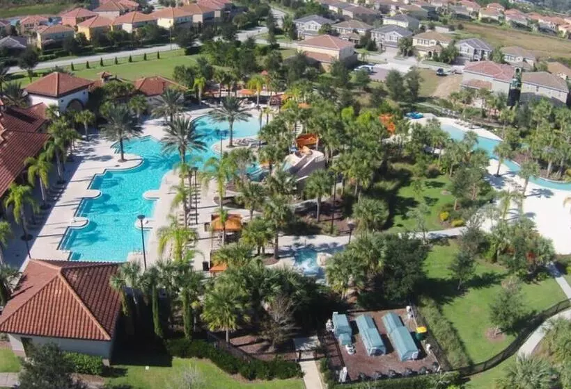 The Stirling Luxury Solterra Vacation Home