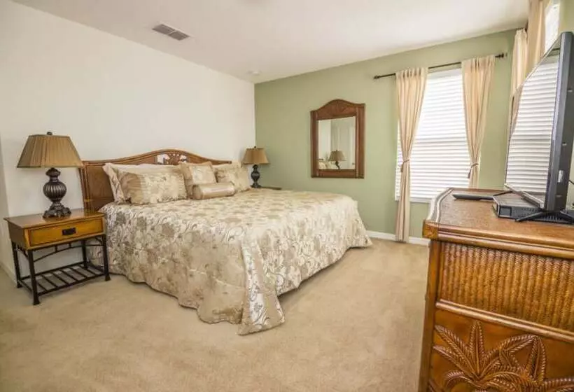 The Stirling Luxury Solterra Vacation Home