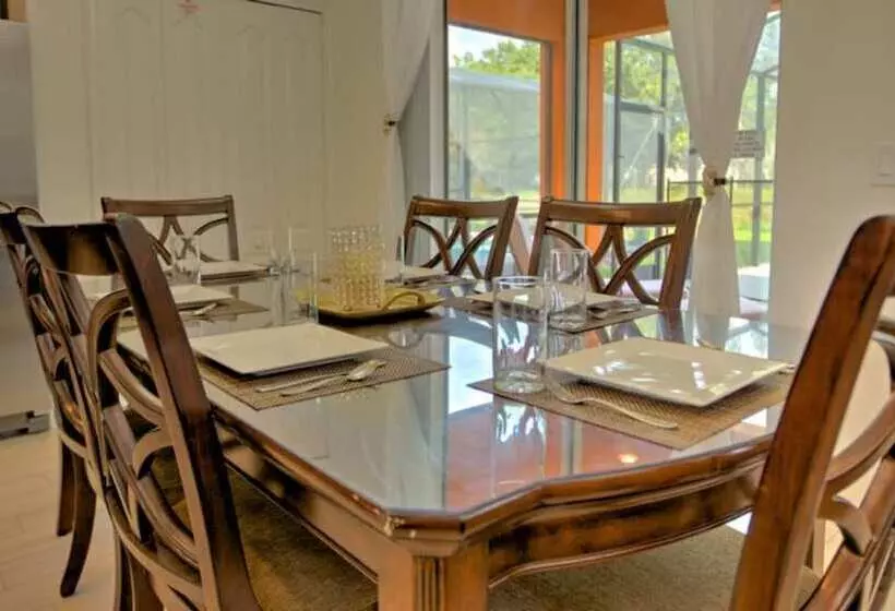 The Stirling Luxury Solterra Vacation Home