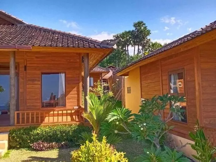 Abwonderdive Beach Resort