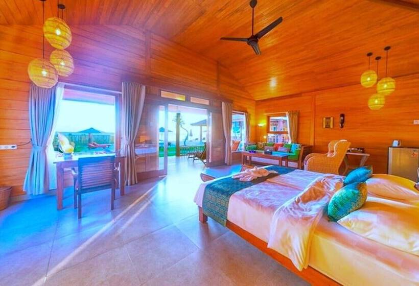 Abwonderdive Beach Resort