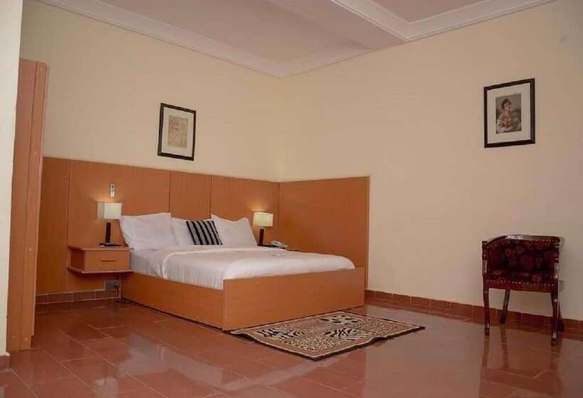 Apartments & Hotels By Qualer Jos