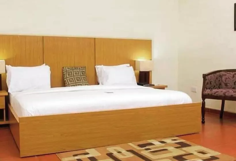 Apartments & Hotels By Qualer Jos