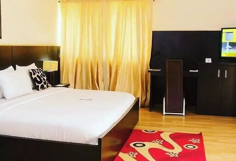 Apartments & Hotels By Qualer Jos