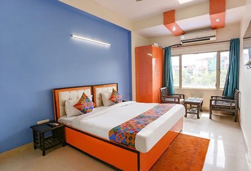 Fabhotel Red Roof Residency