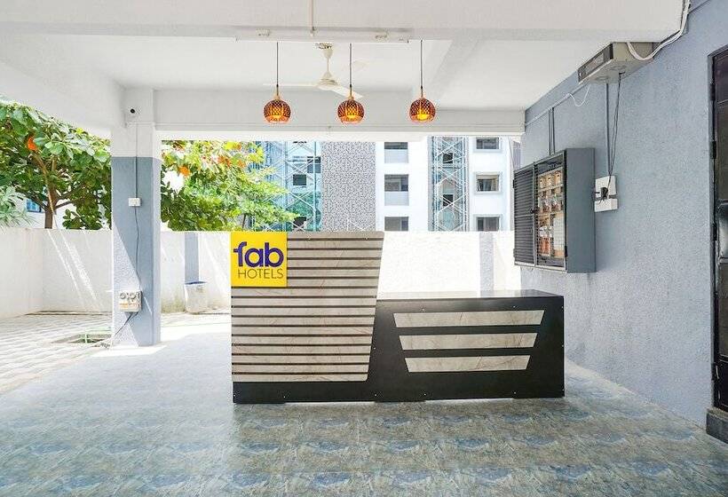 Fabhotel Skyline I