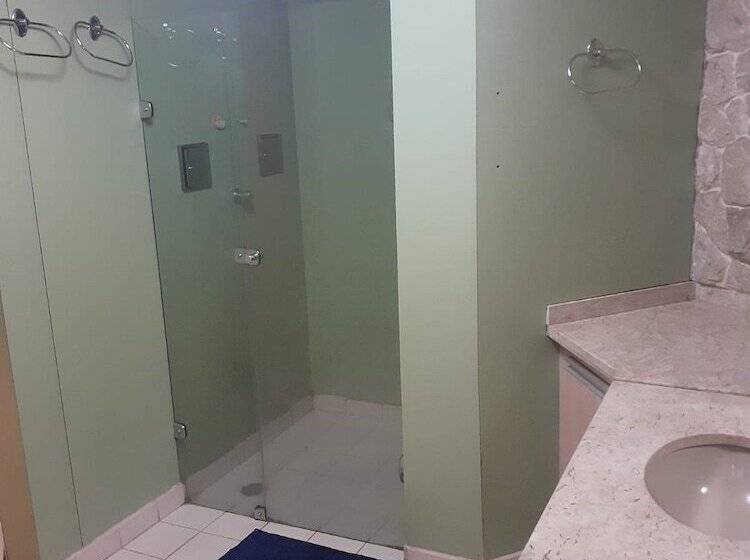 مسافرخانه Morada Marista