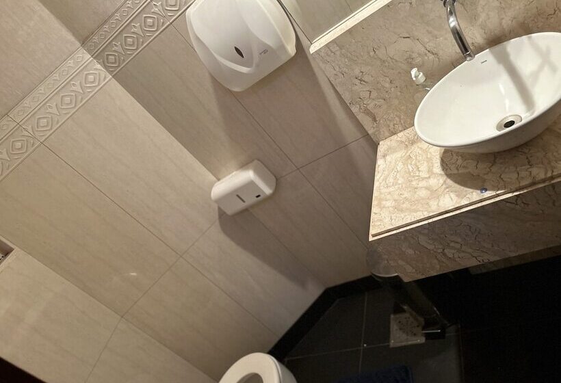 مسافرخانه Morada Marista