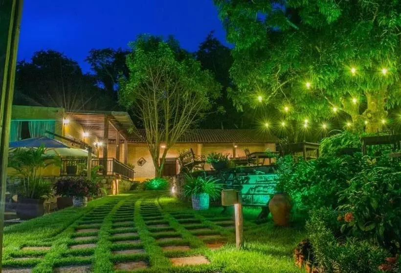 簡易ホテル Pousada Sítio Ipê