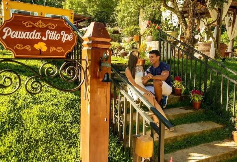 簡易ホテル Pousada Sítio Ipê