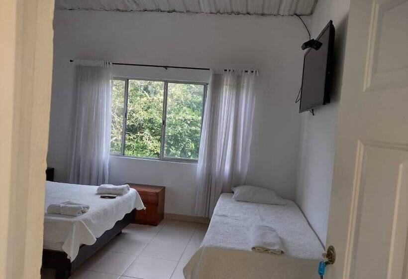 Hotel Campestre El Salitre