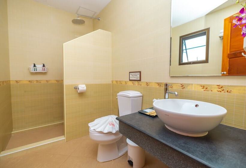 Hotel Kana International