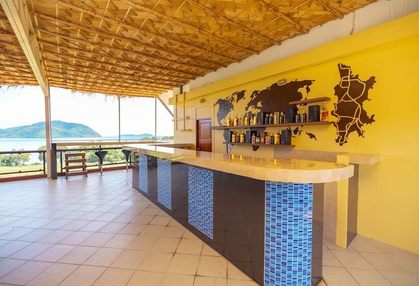 Hotel Kana International