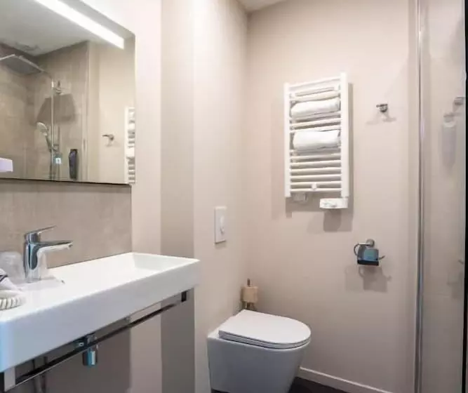 Hotelli Hôtel Le Genève