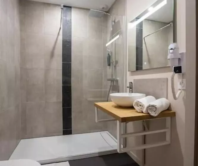 Hotelli Hôtel Le Genève