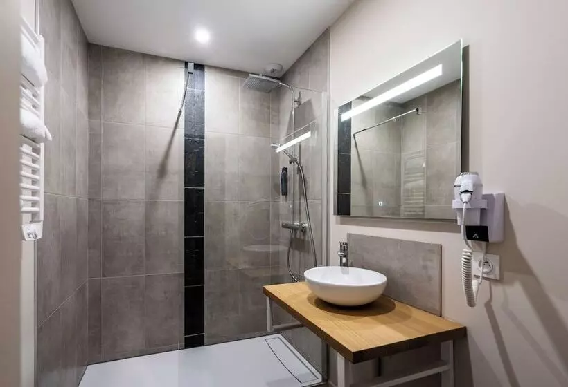 Hotelli Hôtel Le Genève