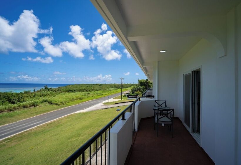 هتل Mariana Suites