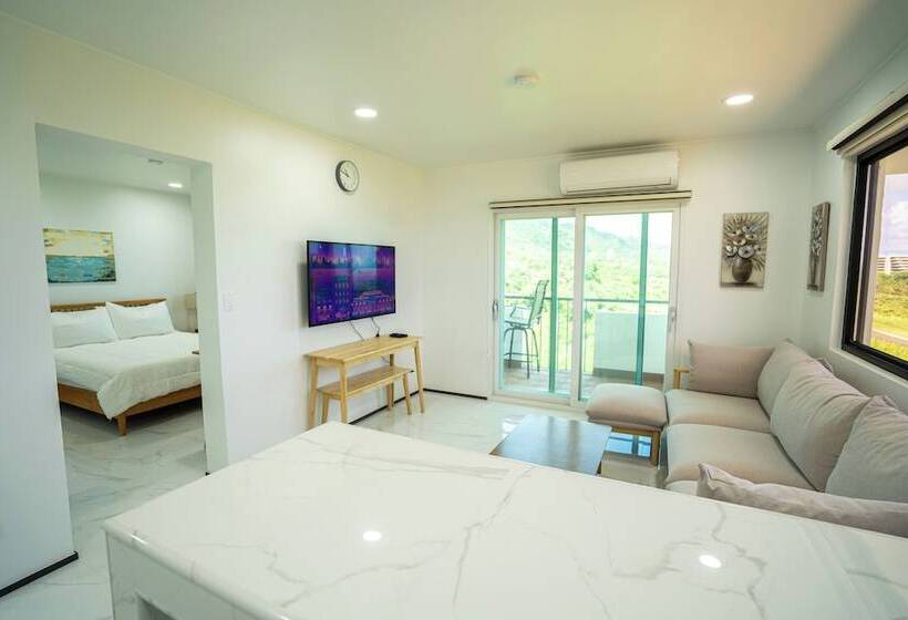 هتل Mariana Suites