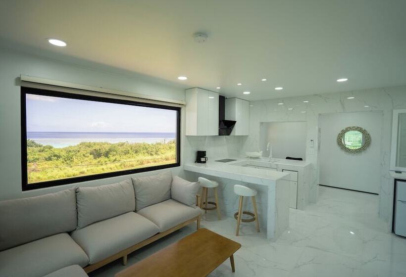 هتل Mariana Suites