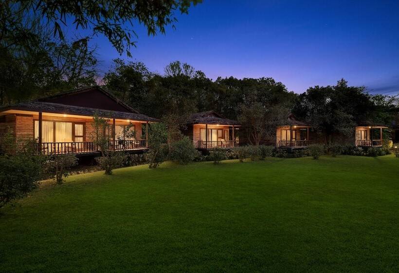 Hotel Tigerland Safari   A Lemon Tree Resort