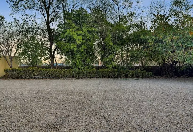 هتل Tigerland Safari   A Lemon Tree Resort