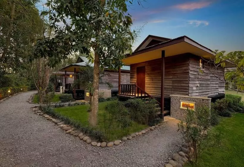 هتل Tigerland Safari   A Lemon Tree Resort