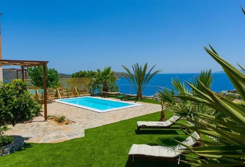 ホテル Villa Calypso Elounda