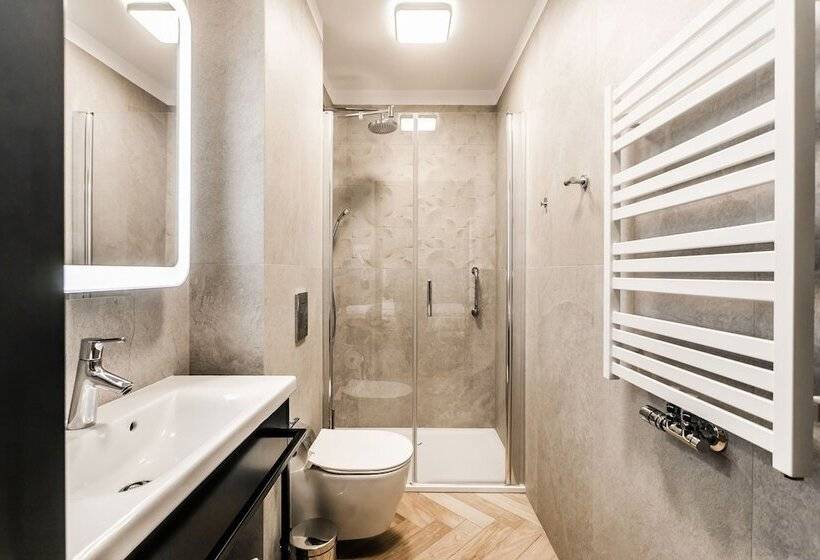 Отель Vesper House