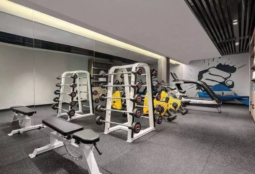 Microtel By Wyndham Xishuangbanna Mengle