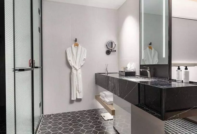 Microtel By Wyndham Xishuangbanna Mengle