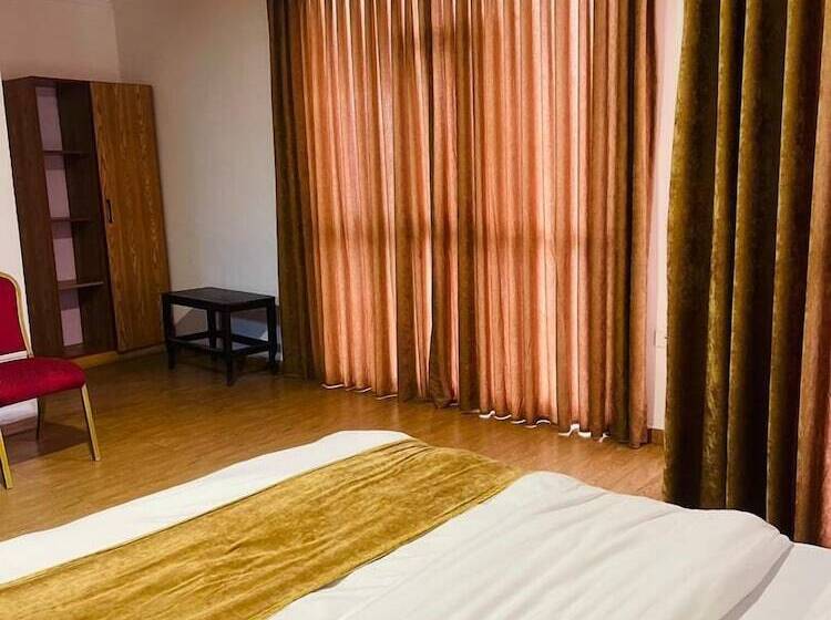 پانسیون Goza Guest House