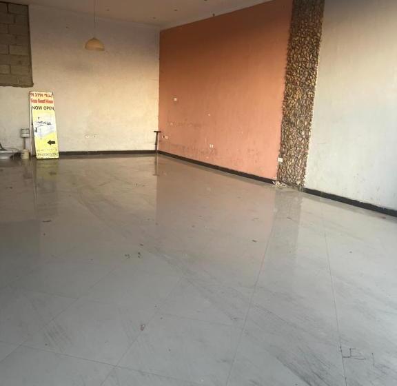 پانسیون Goza Guest House