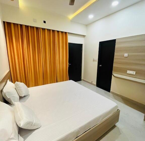 پانسیون Log Inn Banaras