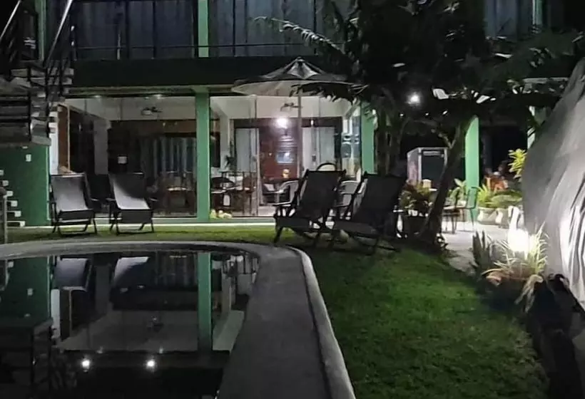 Majatalo Morada Do Canal Suites Em Búzios