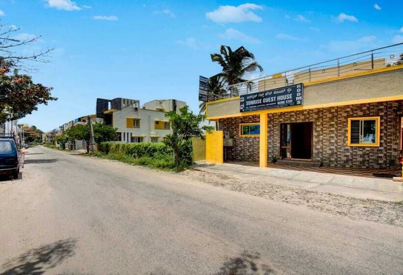 Pensão Sunrise Guest House - Urban Express