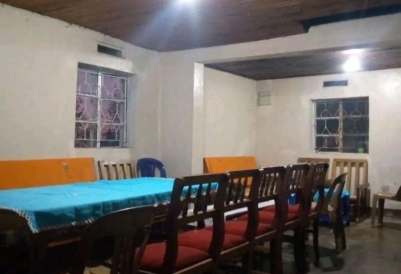 پانسیون Sunrise Homestay Sipi