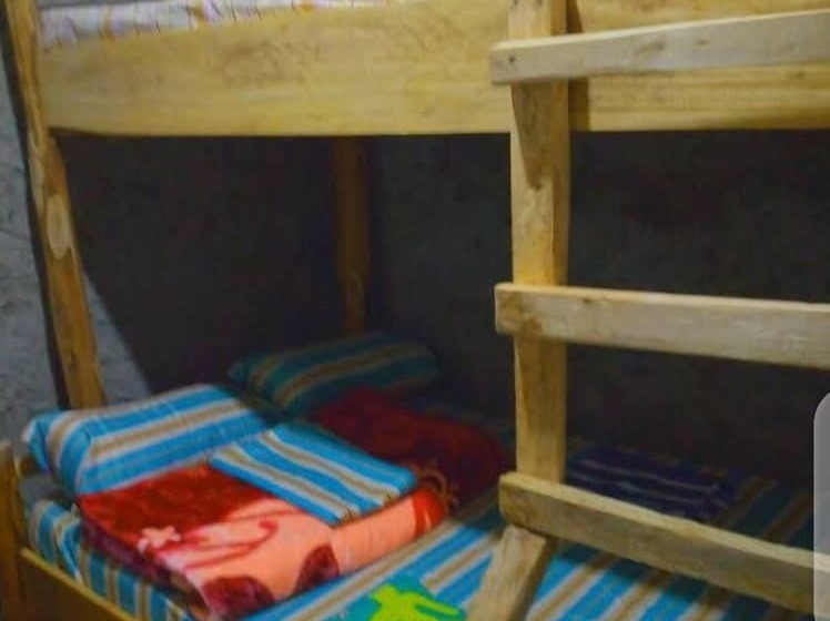 پانسیون Sunrise Homestay Sipi